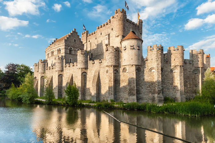 Castillo de los Condes de Flandes uno de los lugares que ver en Gante