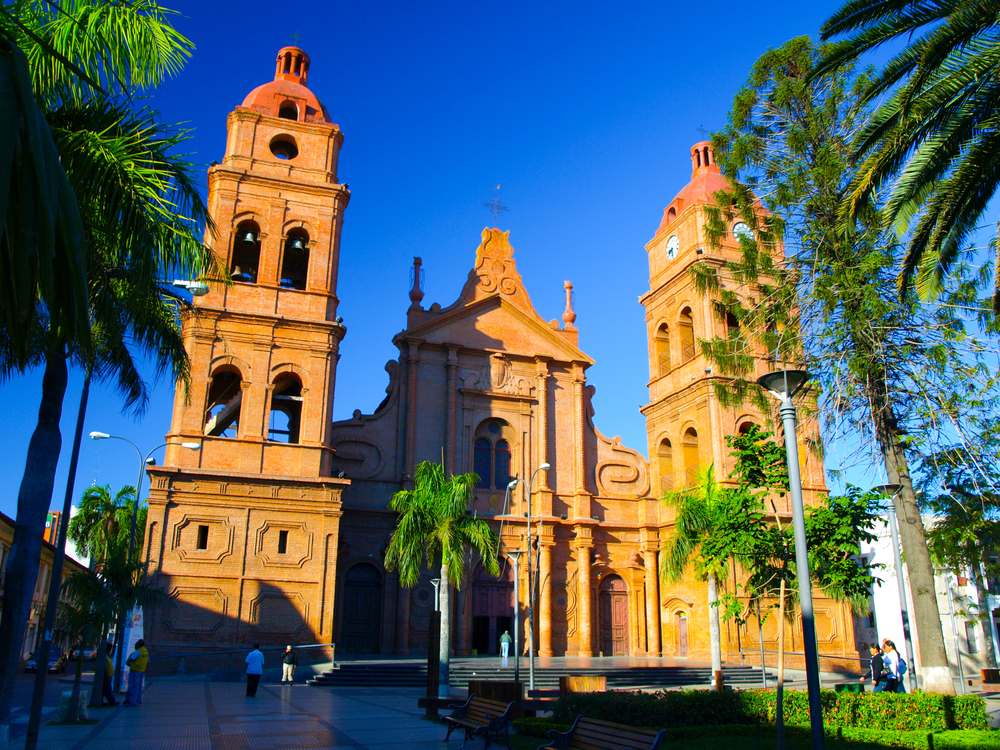 que ver en bolivia la catedral