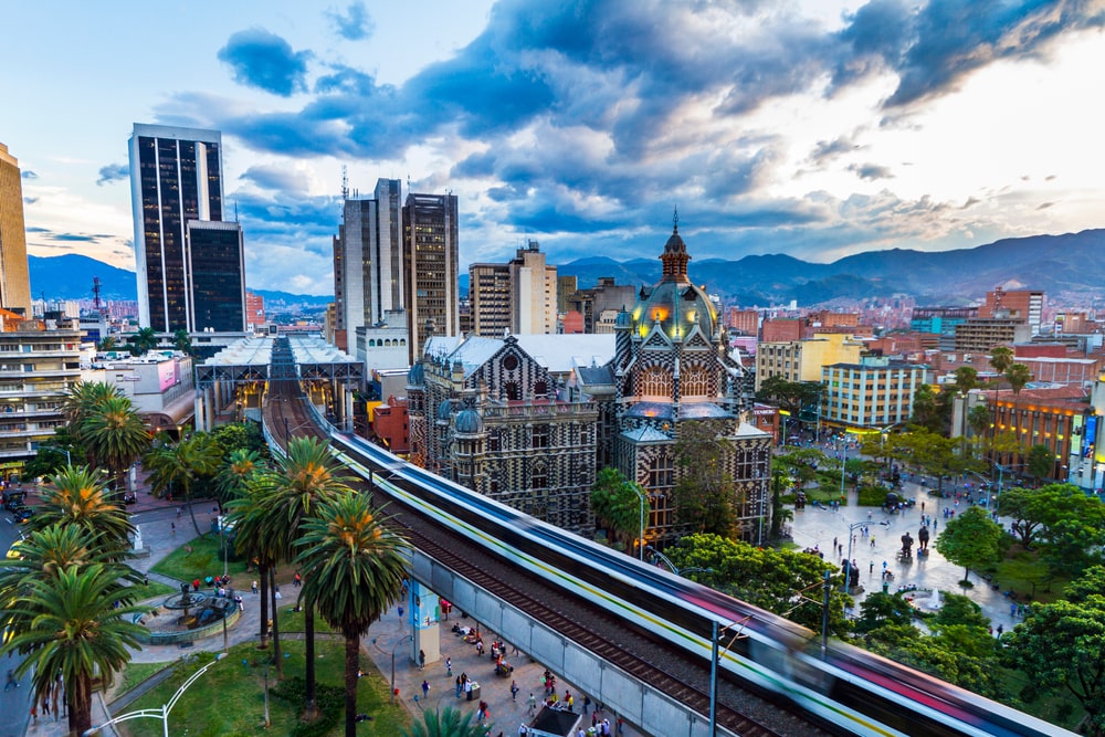 Los 15 imprescindibles que debes visitar en Medellin