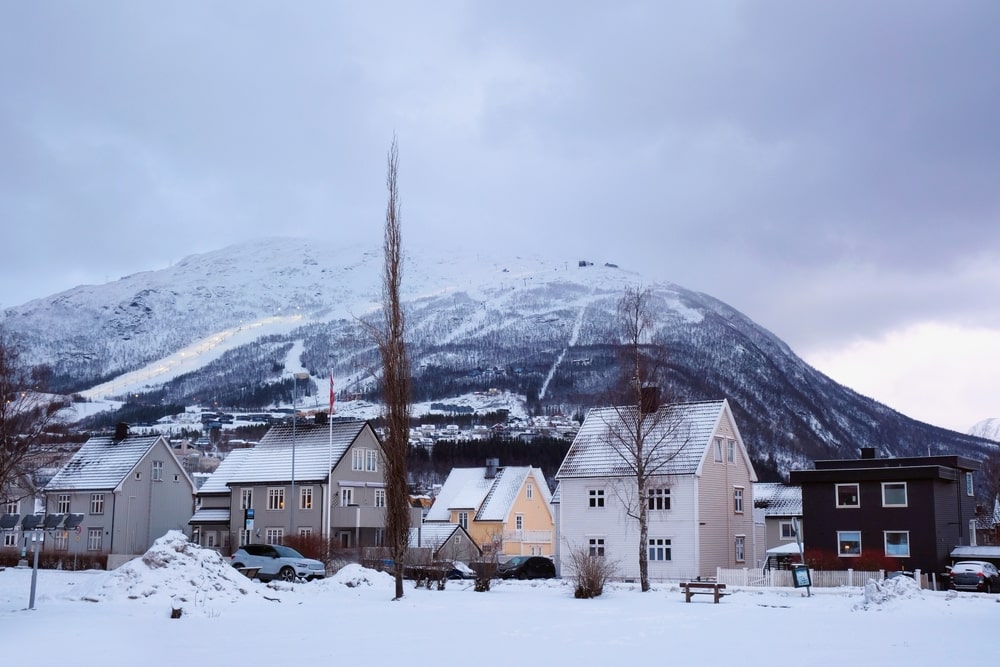 Ciudad de Narvik en Noruega. 