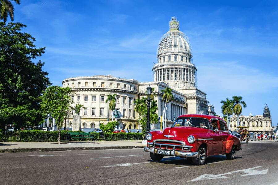 La Habana en Cuba es uno de los destinos ideales para viajar en verano