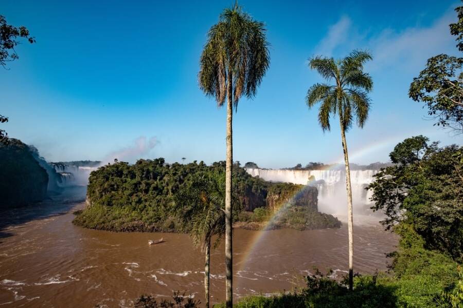 Isla San Martín en las Cataratas de Iguazú. 