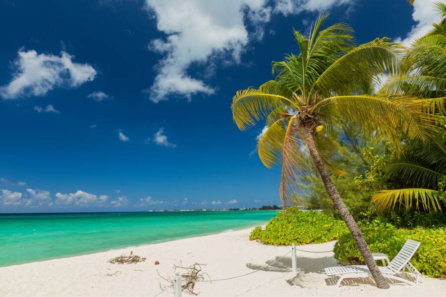 Seven Mile Beach en las islas Caimán