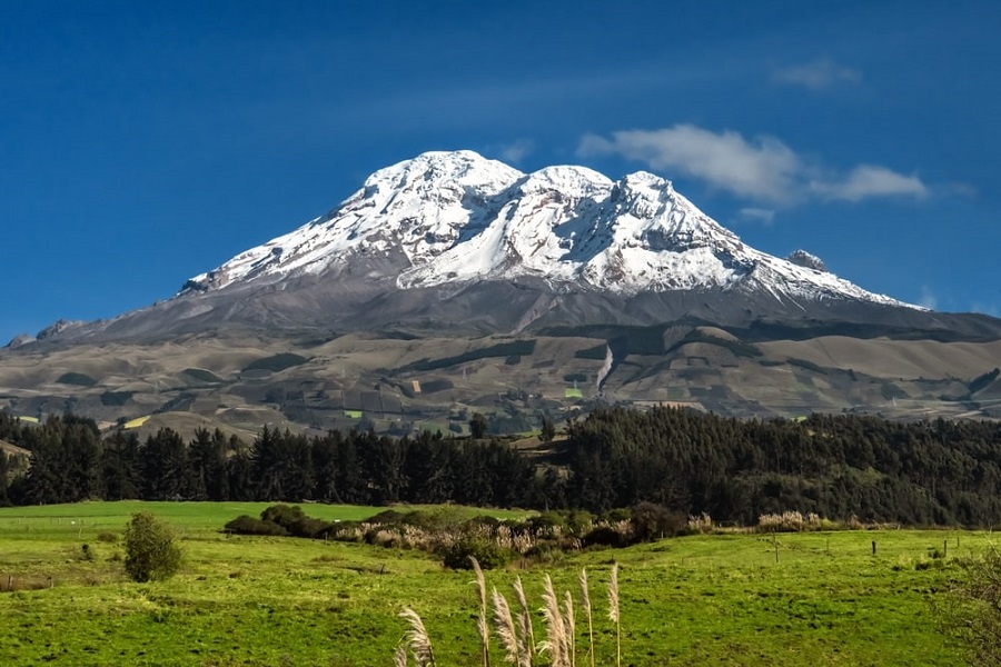 Volcán Chimborazo en la cordillera de los Andes, Ecuador.