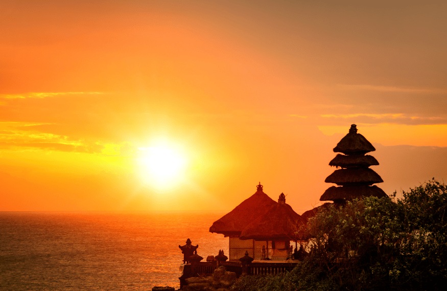 Puesta de sol en Tanah Lot