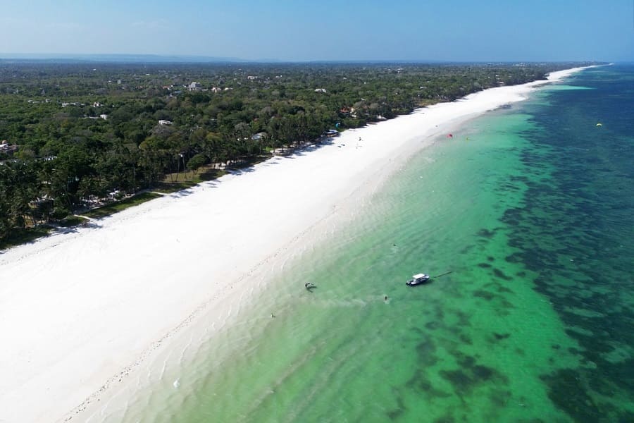 Playa de Diani en Kenia